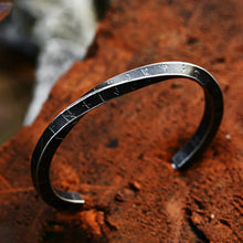 Load image into Gallery viewer, New Vintage Nordic Viking Twist Cuff for Men - Man-Kave